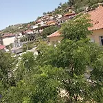 Gega דירה *